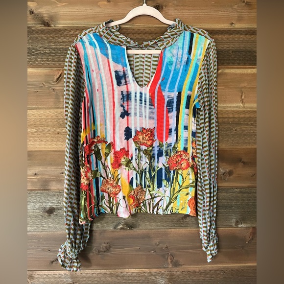 Anthropologie Tops - Anthropologie blouse rainbow medium